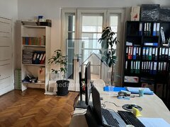 Aviatorilor, Arcul de Triumf, vila interbelica S+P+E+M, 8 camere